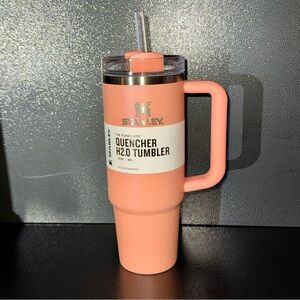 Stanley 30oz Quencher Tumbler - Fusion Coral - NWT, 2023 Target release HTF